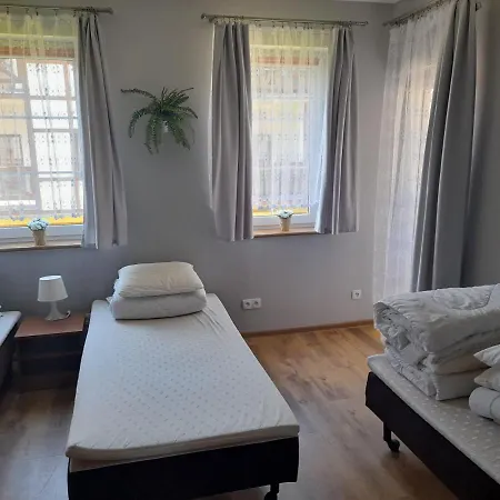 Apartamento Pod Debami *