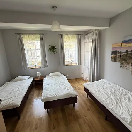 Apartament Pod Debami *