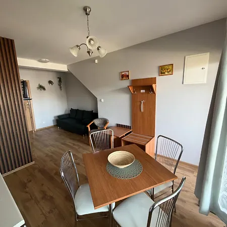 Apartament Pod Debami Apartment Rowy (Pomerania)